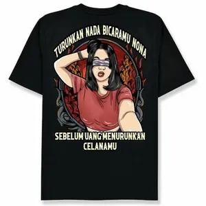 Kaos katun murni, nyaman dan breathable, cocok untuk semua aktivitas.