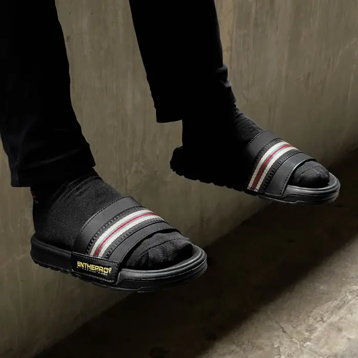 ENTHEPRO 39-43 Sandal Slide Pria Proslide Elvio Black - Sandal Selop 0
