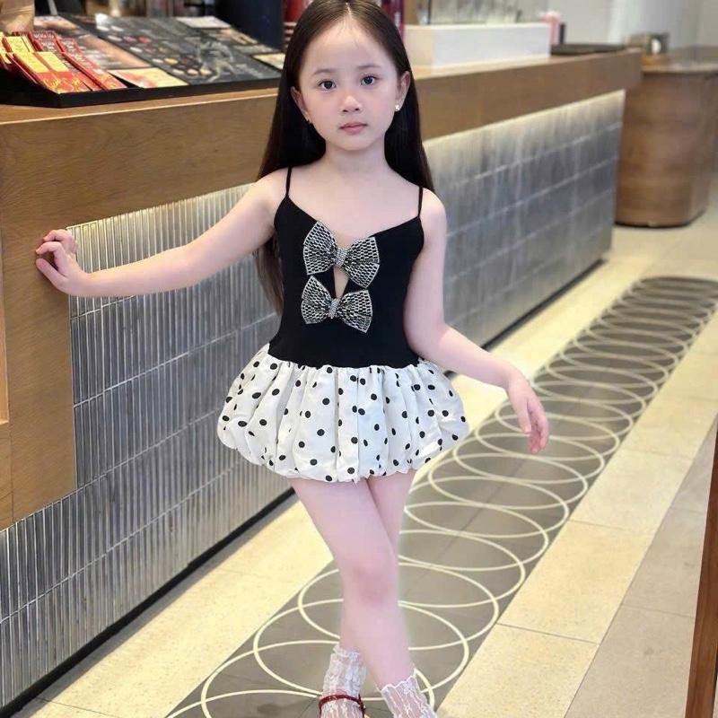 VÁY HAI DÂY NƠ ĐEN CHẤM BI DÁNG BỒNG BÍ NGÔ XINH ĐẸP CHO BÉ GÁI (8-30kg)