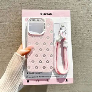 Premium Lucu Casing HP Untuk case iPhone 13 12 casing iphone 11 14 15 case hp iphone 13 12 11 Pro Max 15 14 plus 13 12 Pro untuk X XS XR XSMAX 7 8 PLUS Bunga merah muda yang dipotong