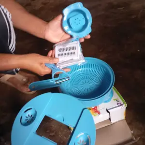 TOMOTO[C-543]Alat Parutan Baskom Pemotong Sayur Buah Serbaguna Multi Slicer Kitchenware