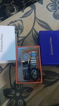 Product Review of CristianoAillenJamTanganPriaAnalog8895RantaiStainlessSteelChronographKacaSapphireWaterResistant3ATMWatchesWaterproof from R**A 0