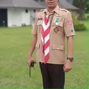 Baju PDU pramuka pria & wanita \ Seragam PDU pembina pramuka pria dan wanita\ Setelan PDU pramuka\ Seragam Baju pramuka guru\Setelan PDU Pramuka dewasa pria dan wanita kerja