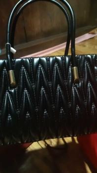 Product Review of MOCO Fashion Tas Selempang Wanita Hand Bag Tekstur Timbul Zigzag 2819 from p**0 0