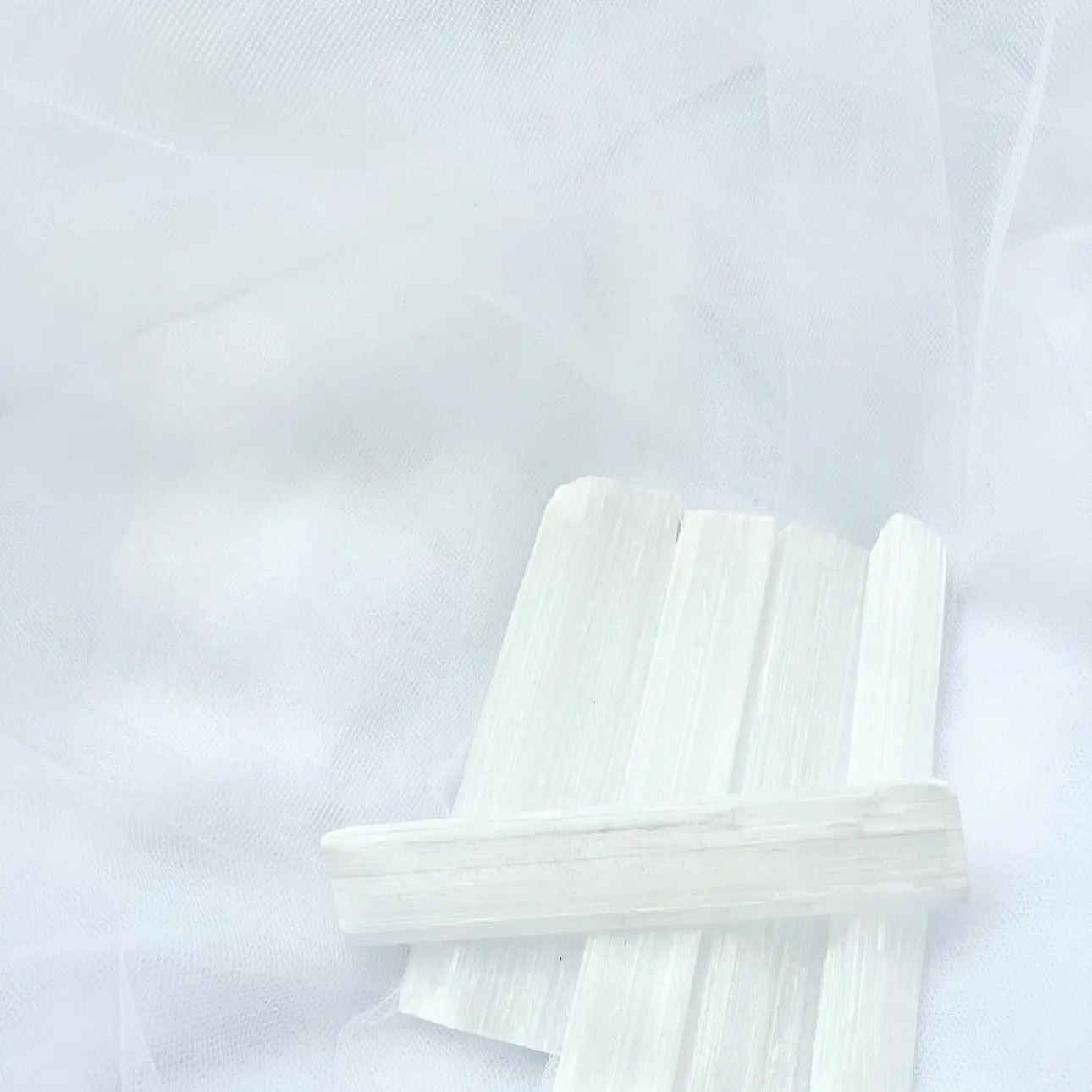 Selenite Satin Spa Charging Wands - Ideal tool for cleansing all types of crystals