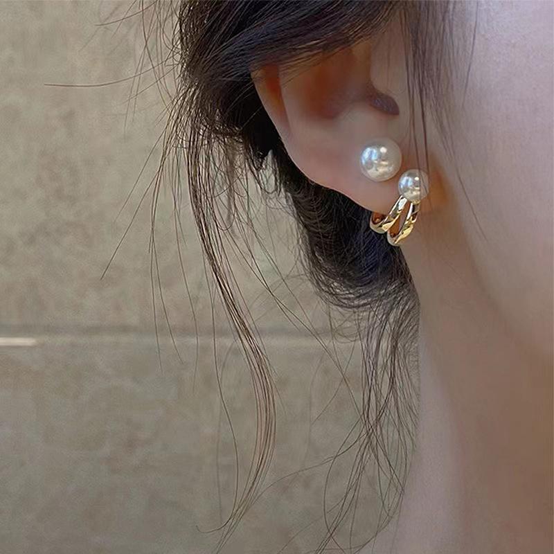 Product Introduction of New Fashion  Korean Luxury  Earrings for Women Fashion Simple  Stud Ear Clip 10
