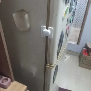 SecureGuard Pengunci Pintu Kulkas Anak-Anak - Putih Pengaman Lemari borgol  pengaman