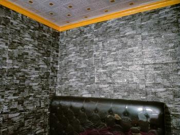 Product Review of Promo Wallpaper dinding 3D foam Motif batu alam from N**n M**a 2