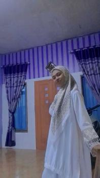 Product Review of (CRS) Gamis Oneset Mecca (Tunik + Rok + Hijab Segi Empat ) from s**h 0