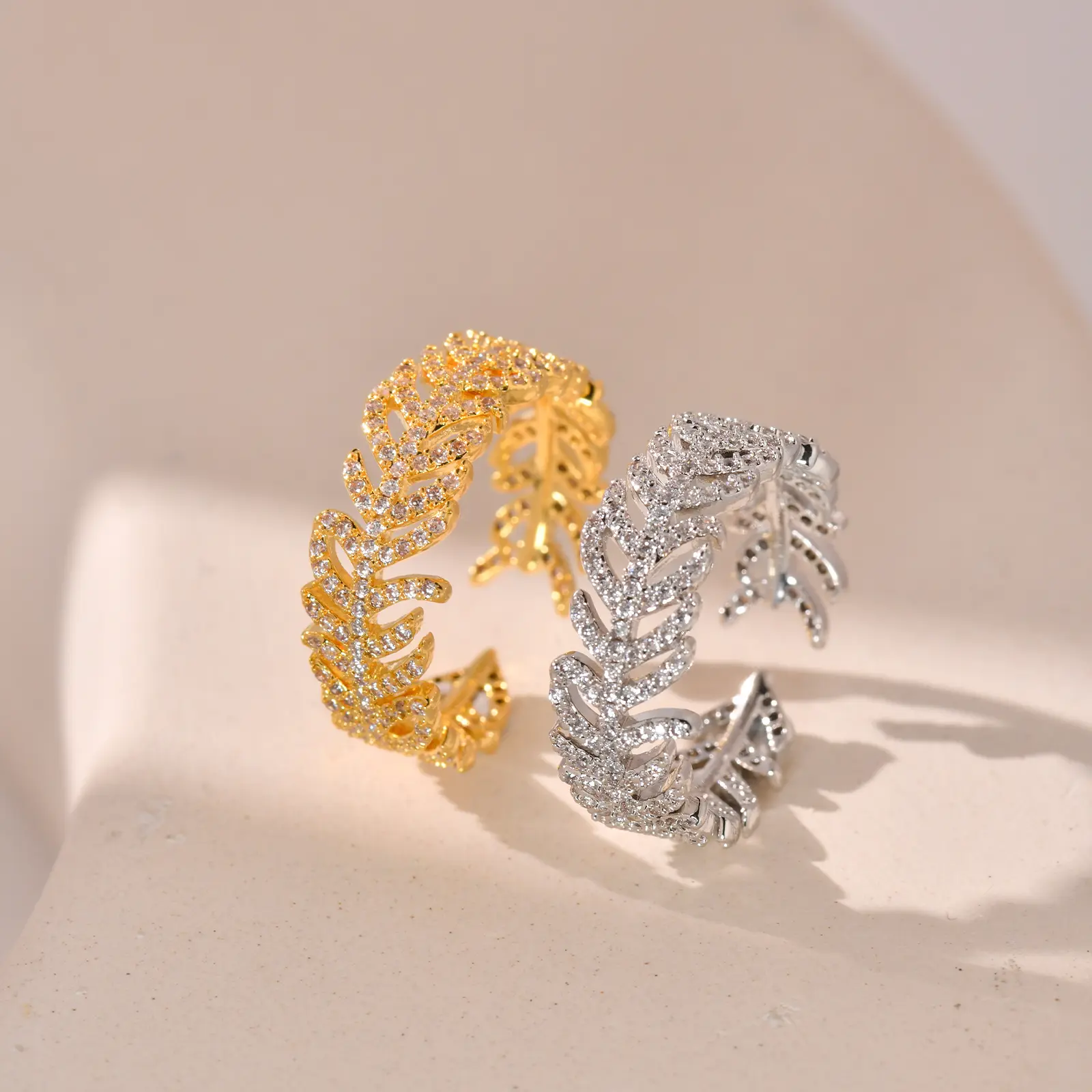 Luxury 18K Gold Plated Adjustable Leaf Ring with 3A Cubic Zirconia – Elegant & Adjustable Open Design for Women