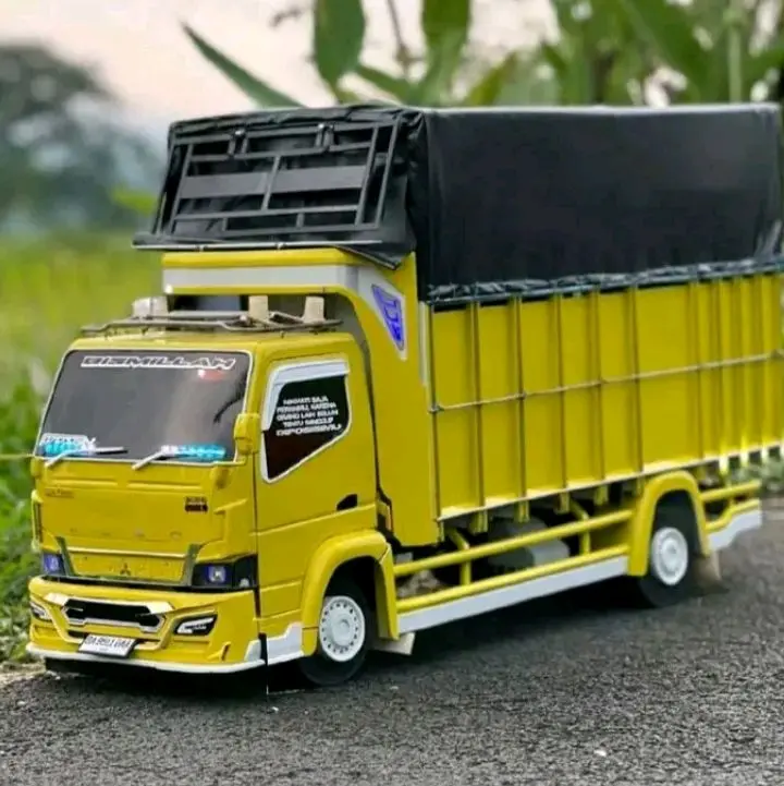 Truk oleng murah Full variasi full lampu terpal Toys Control