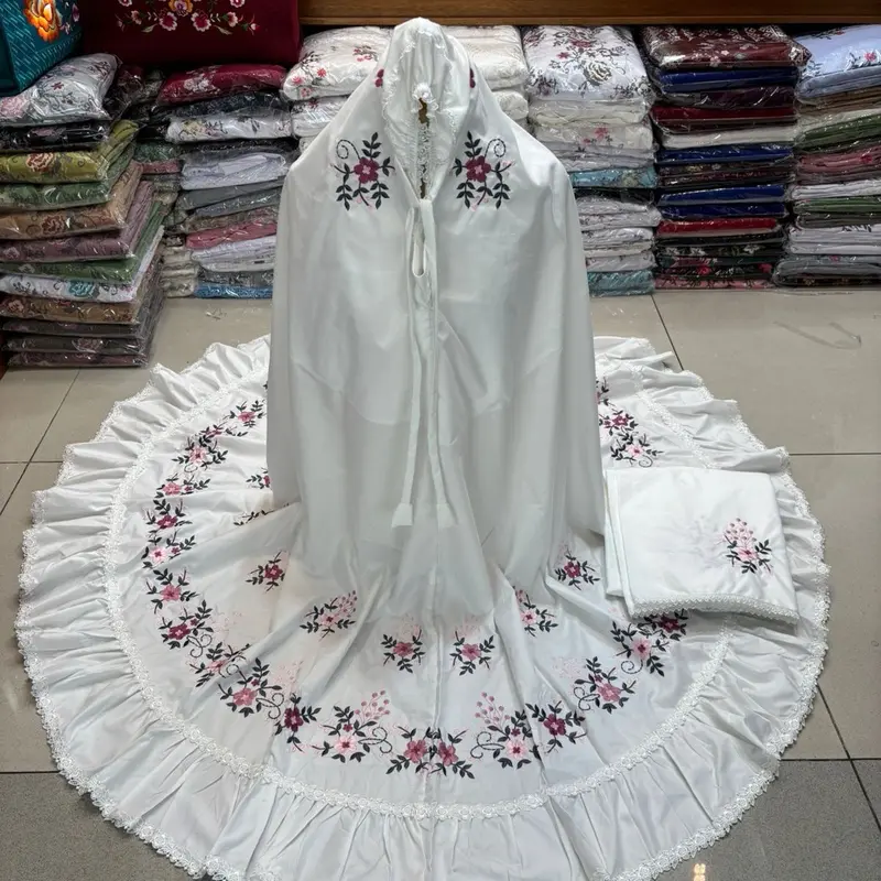 Mukenah bordir suji keliling 1