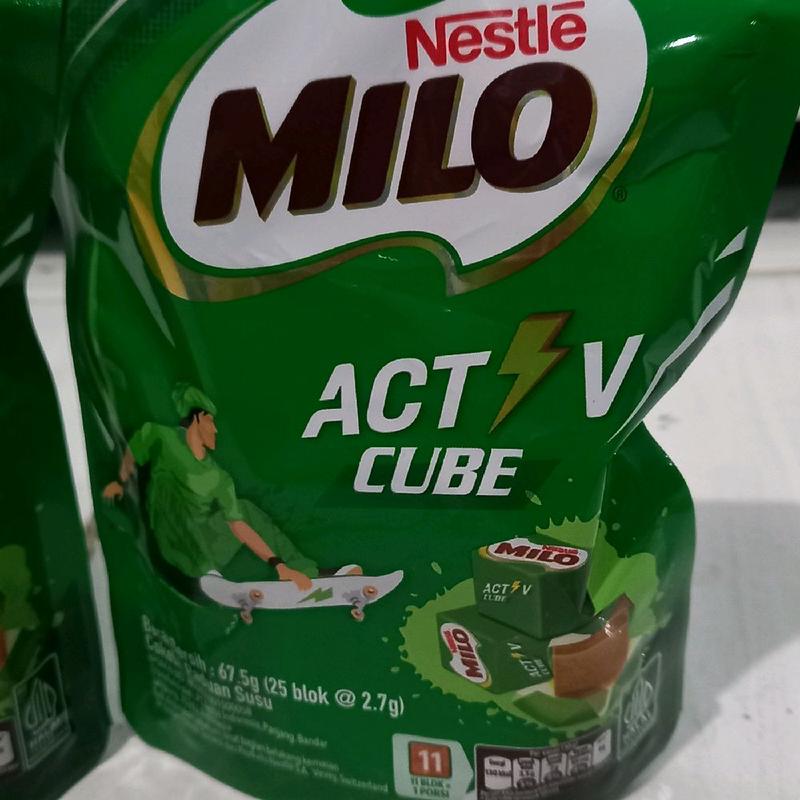 NESTLE MILO ACTIVE CUBE KEMASAN 2,7g / 25blok Chocolate Cemilan jajan Cokelat 2