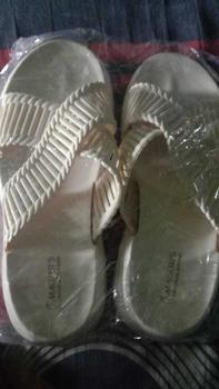 Product Review of [MACKER'S] 2433 Sandal Slop Tali Silang Sandal Karet Wanita Tinggi Tebal Ringan Kasual Anti Licin from d**n 0