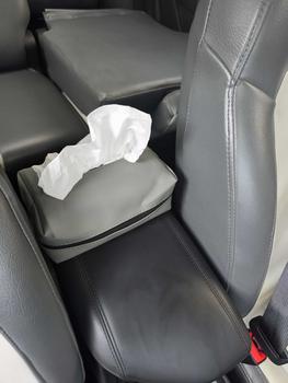 Product Review of Tempat Tissue Mobil Kulit 3in1 Headrest Armrest Visor Premium Kotak Tisu Mobil from z**y k**8 0