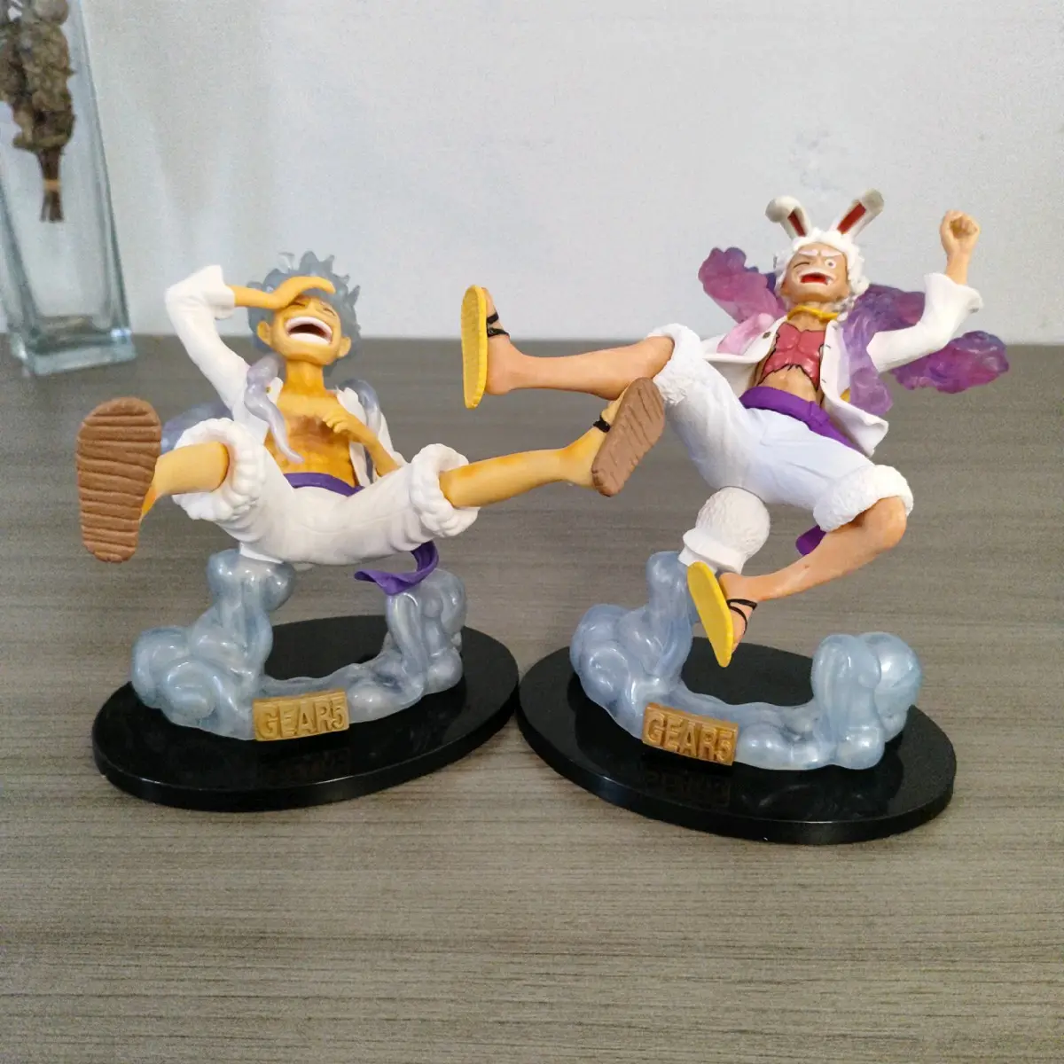 Figure Luffy Gear 5 LED Sun God Nika Action Figure One Piece LAMPU LED Toy