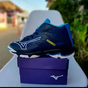 sepatu voli pria/wanita septu joging terbaru