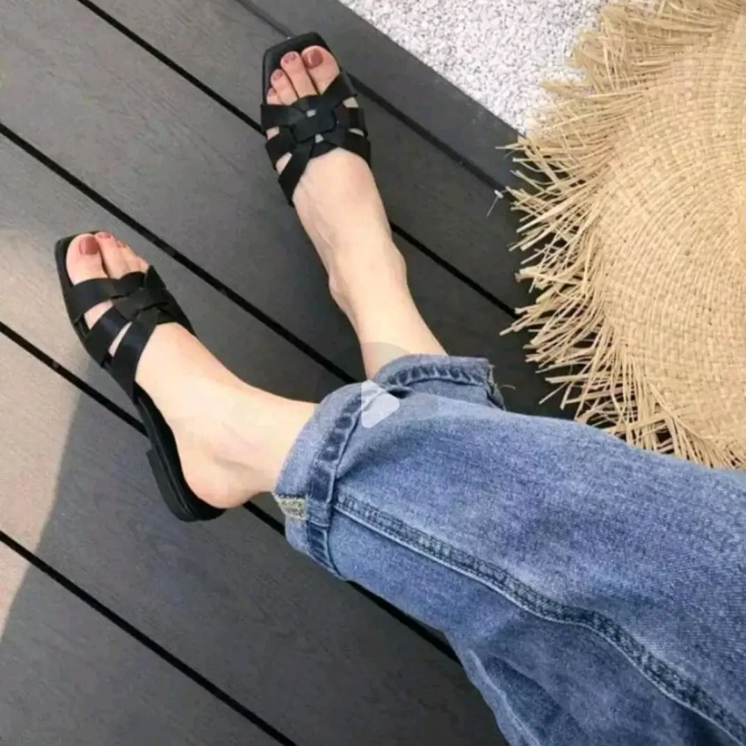 SANDAL FLAT SELOP WANITA REMPEL DALIATUN