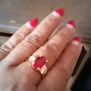 CINCIN EMAS BATU GIOK MERAH UKIR POLOS XUPING ANTI LUNTUR
