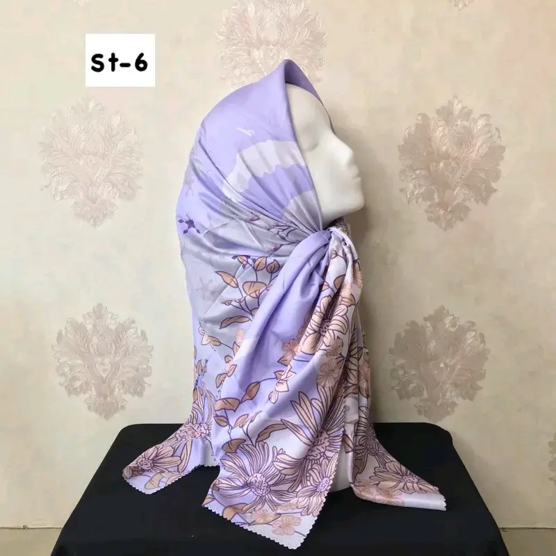 Paket 5pcs hijab segi empat ( 4pcs  hijab premium + gratis 1 pcs hijab random ) Hijab jilbab Segiempat Metal Logo Original motif Limited Edition 5
