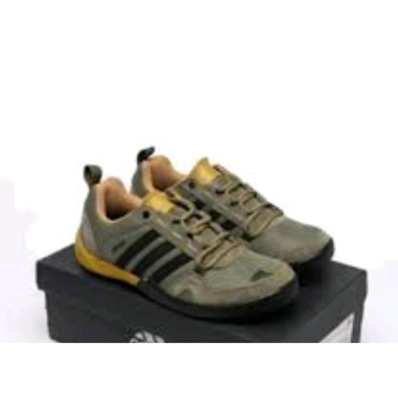 SEPATU RUNNING ADID44445 HIKING  DAROGA TWO 1 LEA UPSTREAM OLIVE GREEN BLACK ORIGINAL 1