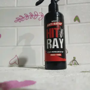 spray anti rayap produk dari HIT RAY 250 ml, untuk mengatasi hama rayap yang masuk di area atap, pintu dan juga plafon yg ada di rumah,kantor maupun tempat usaha kita