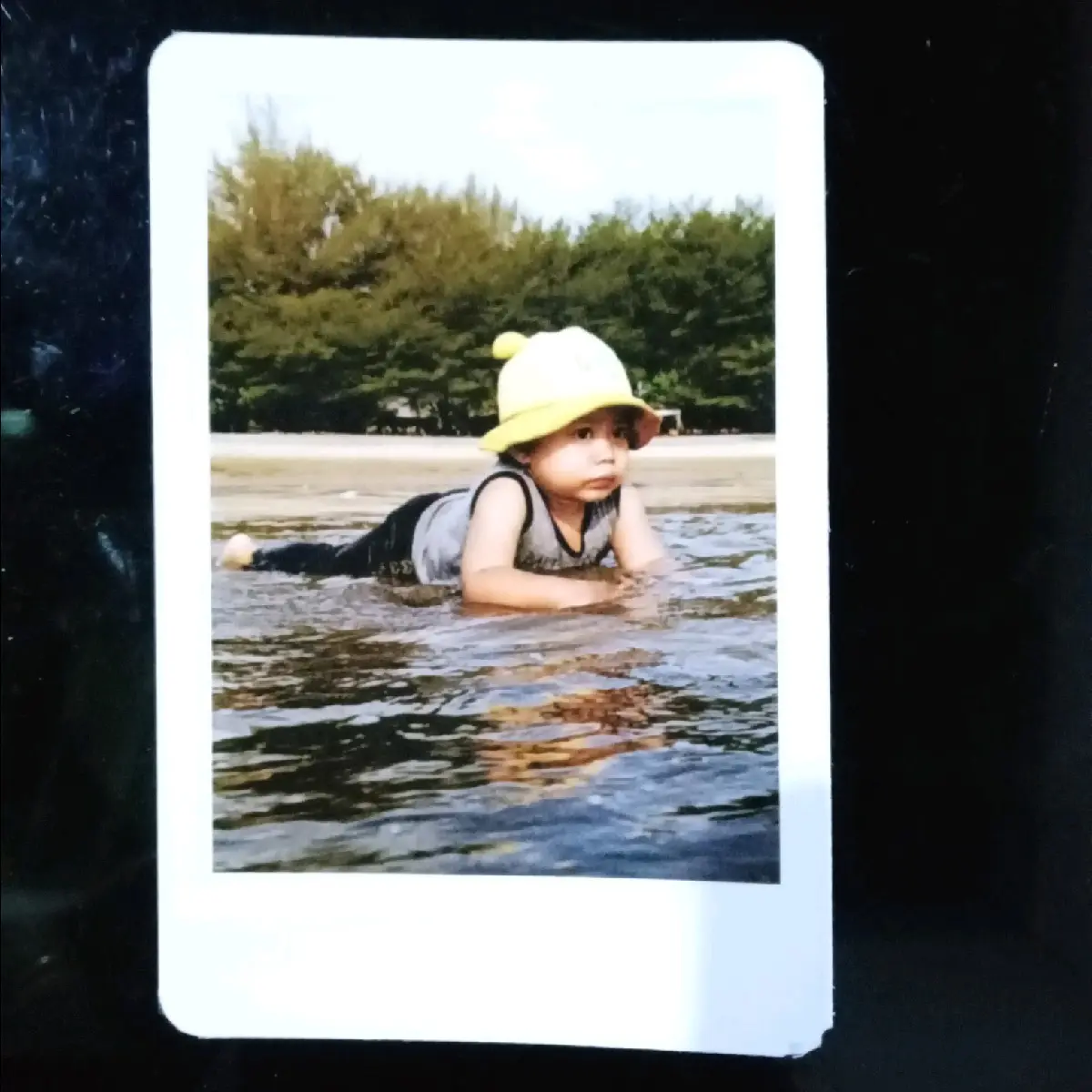 Cetak Foto Polaroid Photocard Awet Anti Air Murah