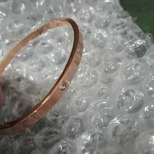 GELANG TITANIUM / AKSESORIS WANITA TITANIUM Bracelets