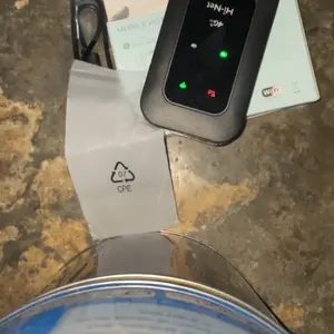 POPIC H806 Router Nirkabel 4G LTE 5G Mini Modem 150Mbps WiFi Mobil Broadband dengan Baterai 2100mAh Jaringan 40m Cepat Efisien