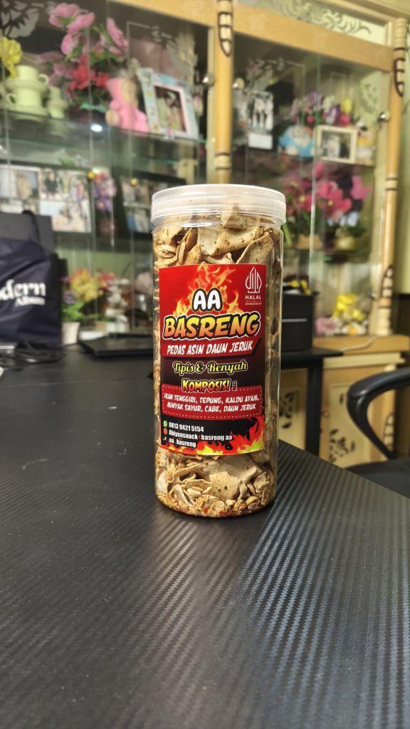 basreng AA, rasa pedas asin daun jeruk pedas nikmat