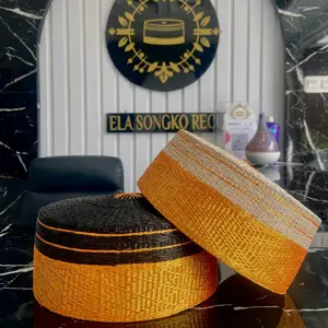 Songko Recca serat lontar kombinasi benang