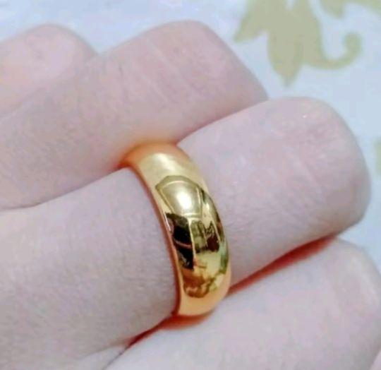 Product Introduction of Cincin Murah Titanium Wanita Anti Karat Model Polos Perhiasan Lapis Emas 24k Terbaru Rings 8