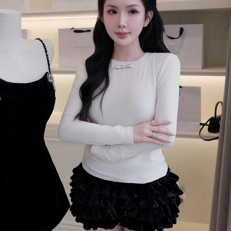  Áo dài tay chất gân thái đẹp 2 màu đen trắng fom ôm deal độc quyền - Top  m6602  