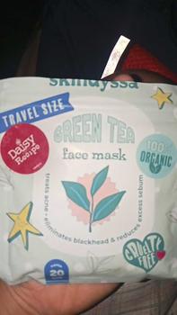 Product Review of Masker Organik Skindyssa - Daisy Organic | Facemask Travelsize 20gr | Greentea - Milk - Chocolate - Strawberry | Mencerahkan, Meredakan Jerawat Komedo Bruntusan, Kontrol Minyak, Kulit Kering, Kulit Sensitif Oat Extract Pencerah Wajah from o**y 0