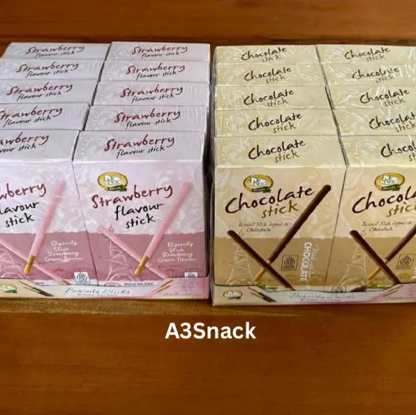 Biskuit Flavour Stick rasa STOBERI COKLAT i 1 pack isi 10 Camilan Wafer Stroberi