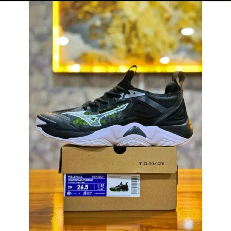 Sepatu volly mizuno wave momentum 3 low Voli 4