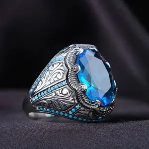Cincin Pernikahan Pria Faux Crystal Biru yang Dipersonalisasi, Cincin Pernikahan Elegan Manik-manik Biru Palsu Vintage Desain Bunga Punk Hip Hop Hitam Perak Aksesori Pesta Ring