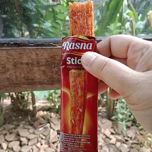 Rasna Stick Snack Gurih Pedas Renyah Isi 20 Pcs Camilan Stik Pedas Praktis untuk Ngemil Etawa Steak