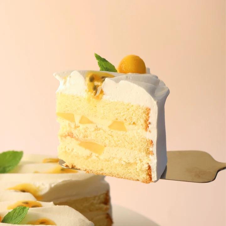 [Patisserie CLÉ] 8" Mango Passion Cake 1