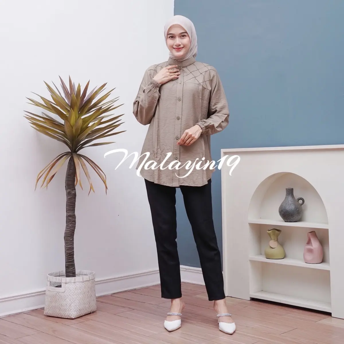 Malayin19 Luna blouse kemeja wanita katun polos Polo linen kekinian Baju atasan panjang dewasa  Kerah Nyaman Santai  Basic Formal Casual Kantor Putih
