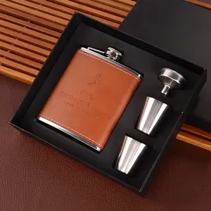 Botol Minum Motif JW Hip Flask Stainless Steel Brown Leather 7oz dengan Sloki dan Corong