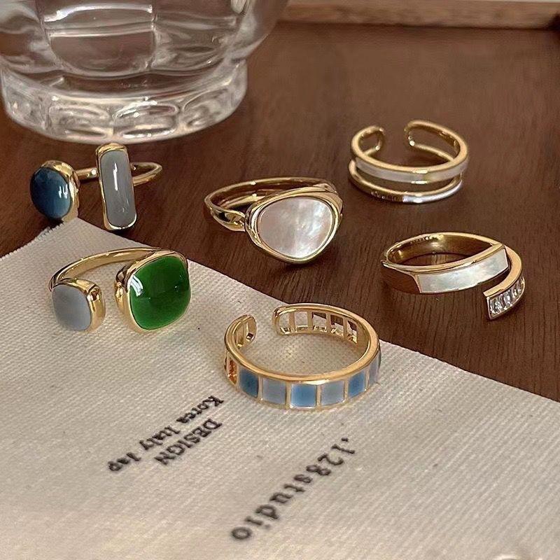 Product Introduction of Colorful Drip Glaze Open Ring For Women 2024 New Fashion Retro Geometric Gold Color Metal Rings Exquisite Jewelry Gifts For Girl 7