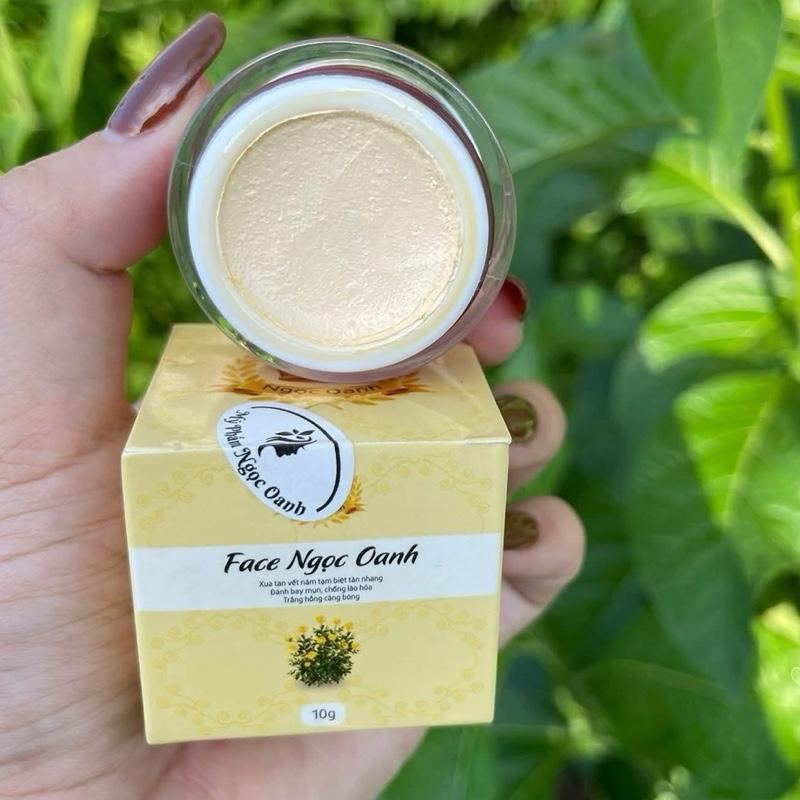 Kem Mặt Ngọc Oanh Dưỡng Trắng Da
