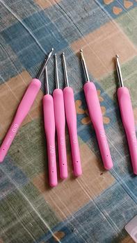 Product Review of Mengait dengan pemegang merah jambu lembut, alat anyaman topi dan pakaian buatan tangan, kepala tunggal, tidak licin, tenunan aluminium, DIY, 2.5-10 .0mm, 1 keping from K**1 0