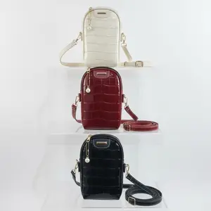 Lalastore1 Rara Bag Tas Selempang Wanita Size 18x12x5 cm Terbaru Slingbag Simpel Bahan Croco Premium Glosy Free Gantungan Mutiara untuk Gaya Modern