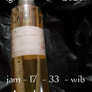 Shampoo Penumbuh Rambut Alami Atasi Rambut Rontok, Stimulasi Pertumbuhan Rambut Baru, Perbaiki Rambut Tipis, Nourish Akar Rambut, Kurangi Rambut Jatuh, Hasilkan Rambut Lebat Lembut Wangi Tahan Lama Untuk Pemakaian Sehari‑hari