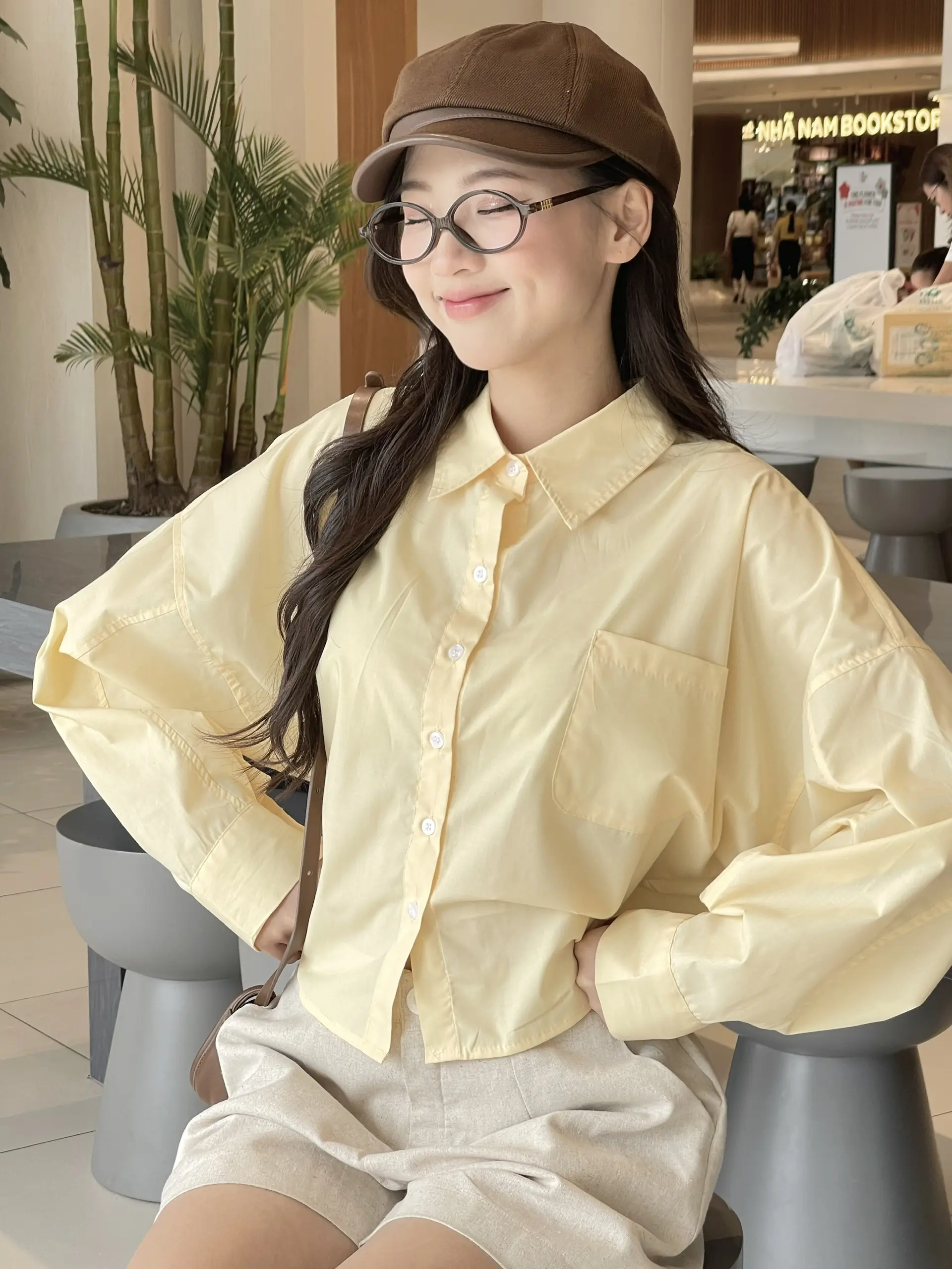 Áo Sơ Mi Croptop Dáng Rộng, Áo Somi Kiểu Dây Buộc Lưng Tay Rộng Chất Vải Thô Nến Miho House | BigBuy360 - bigbuy360.vn Áo Sơ Mi Croptop Dáng Rộng, Áo Somi Kiểu Dây Buộc Lưng Tay Rộng Chất Vải Thô Nến Miho House | BigBuy360 - bigbuy360.vn