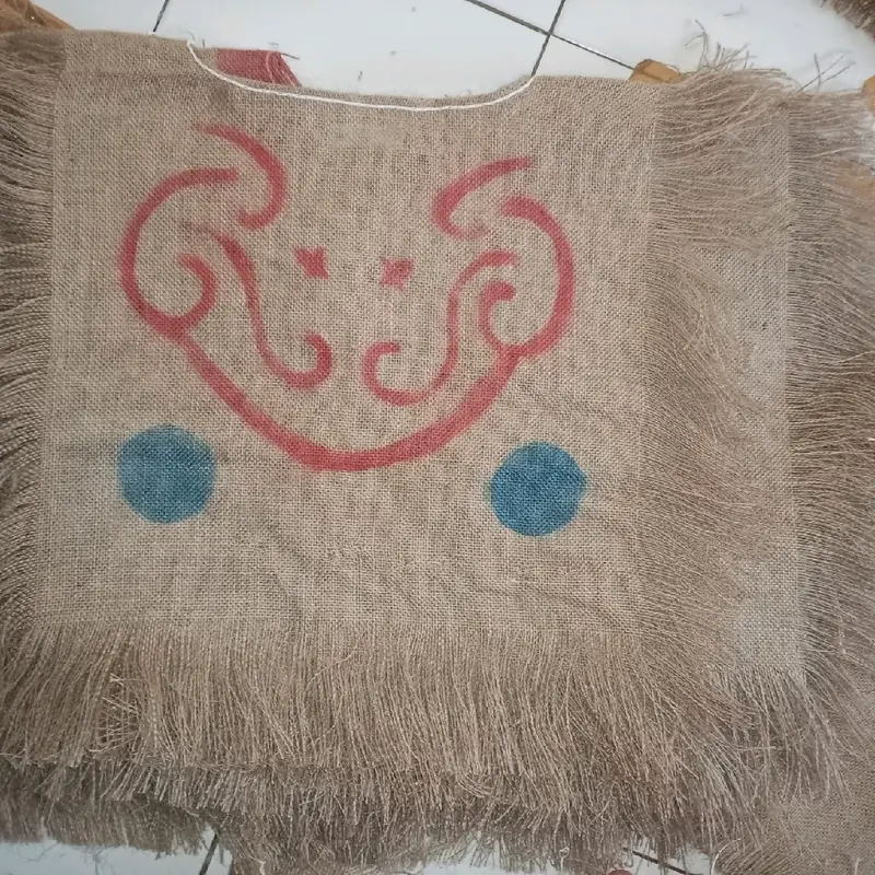 baju dayak daur ulang karung goni (atasan, bawahan dan gelang) 1