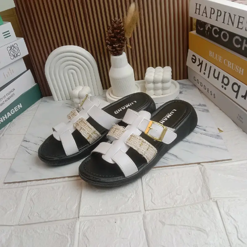 Sandal Wanita.Sandal Wedges,Sandal Kekinian~Sandal Style sepatu kodok korean style antiselip wedges Karet Hitam Putih Sendal sandal  jepit 4