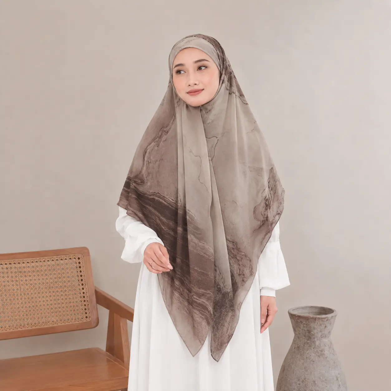 [NEW] Hijab Khiban Square Printing syar'i Khimar bandana Segi Empat Tali ceruty babydoll size L 120x120 - XL 140x140